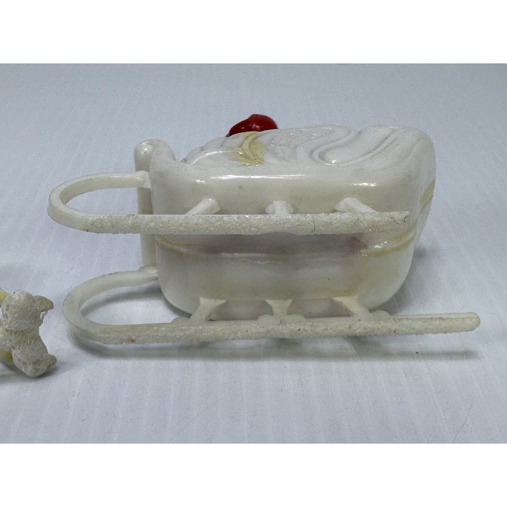 Vintage Christmas Hard Plastic Santa Sleigh Two White Reindeer Candy Holder - Picture 7 of 8
